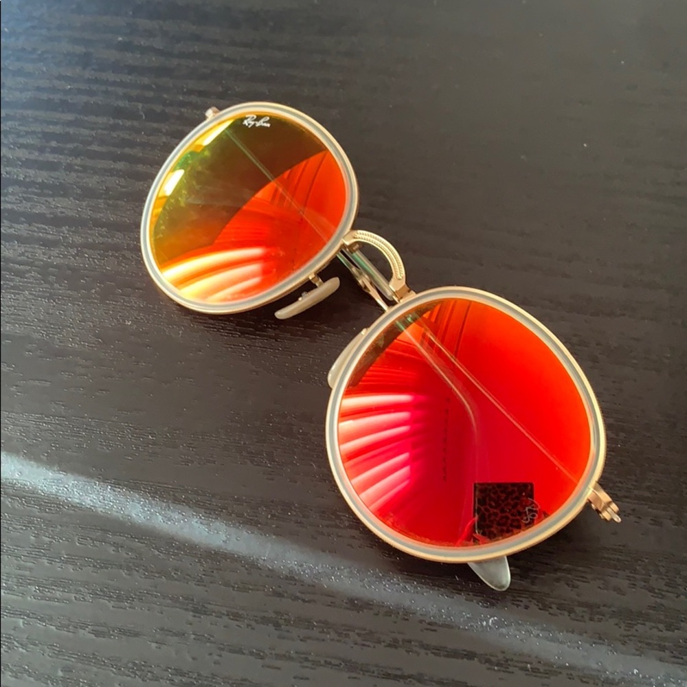 Ray Ban Round Metal Sunglasses